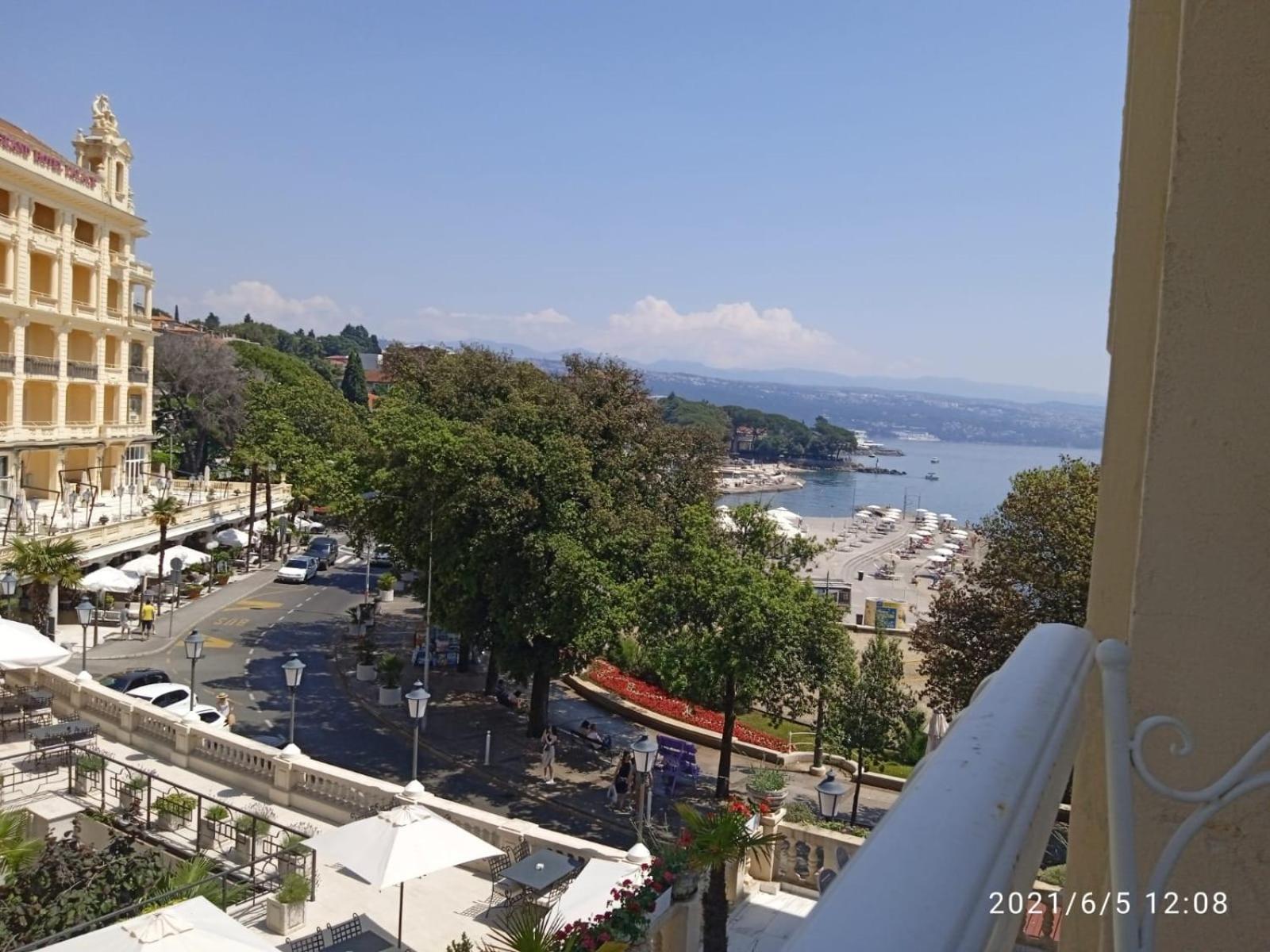 Artspace Location-Opatija-3 Bedroom House With Rooftop Garden By Beach Exterior photo